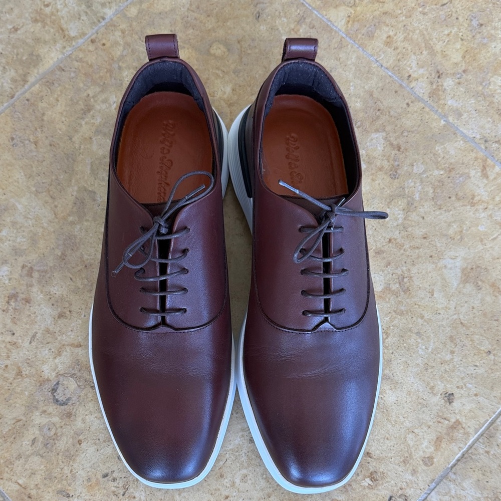 NWOT Wolf & Shepherd Crossover™ Derby Shoes